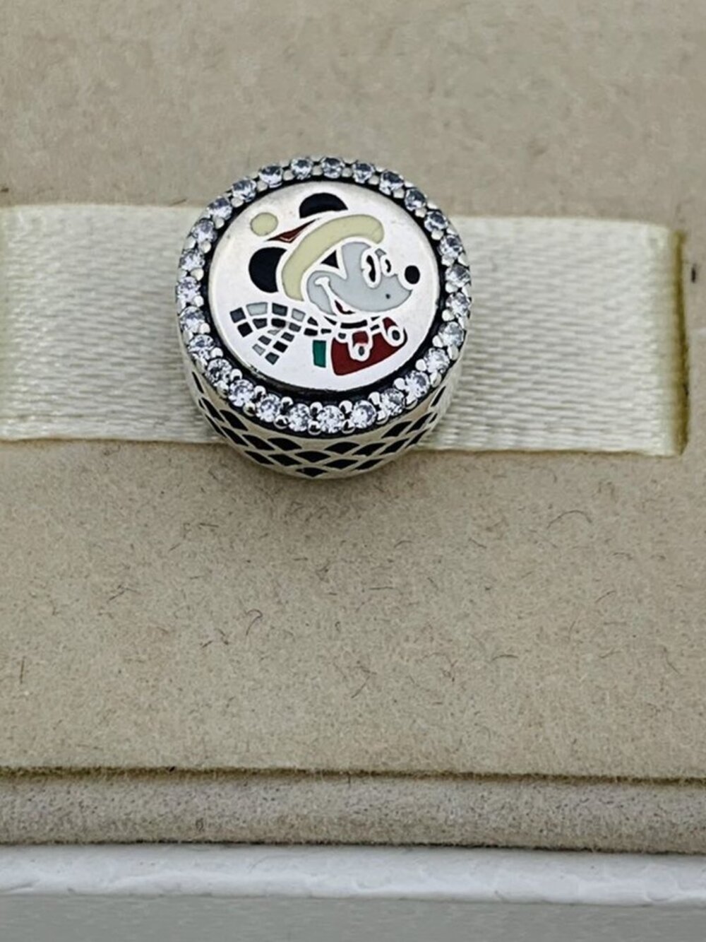 ✨🔥Pandora Mickey Noel Charm